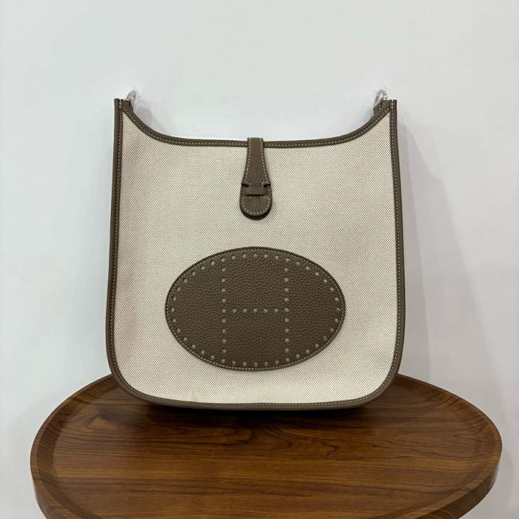 Picture of Hermes Handbags _SKUfw214634262fw
